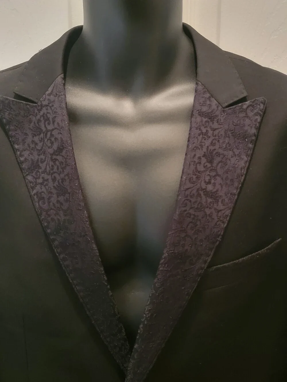 Angelino Mens Formal Blazer - Black with Black Floral Pattern Lapel - Size 42